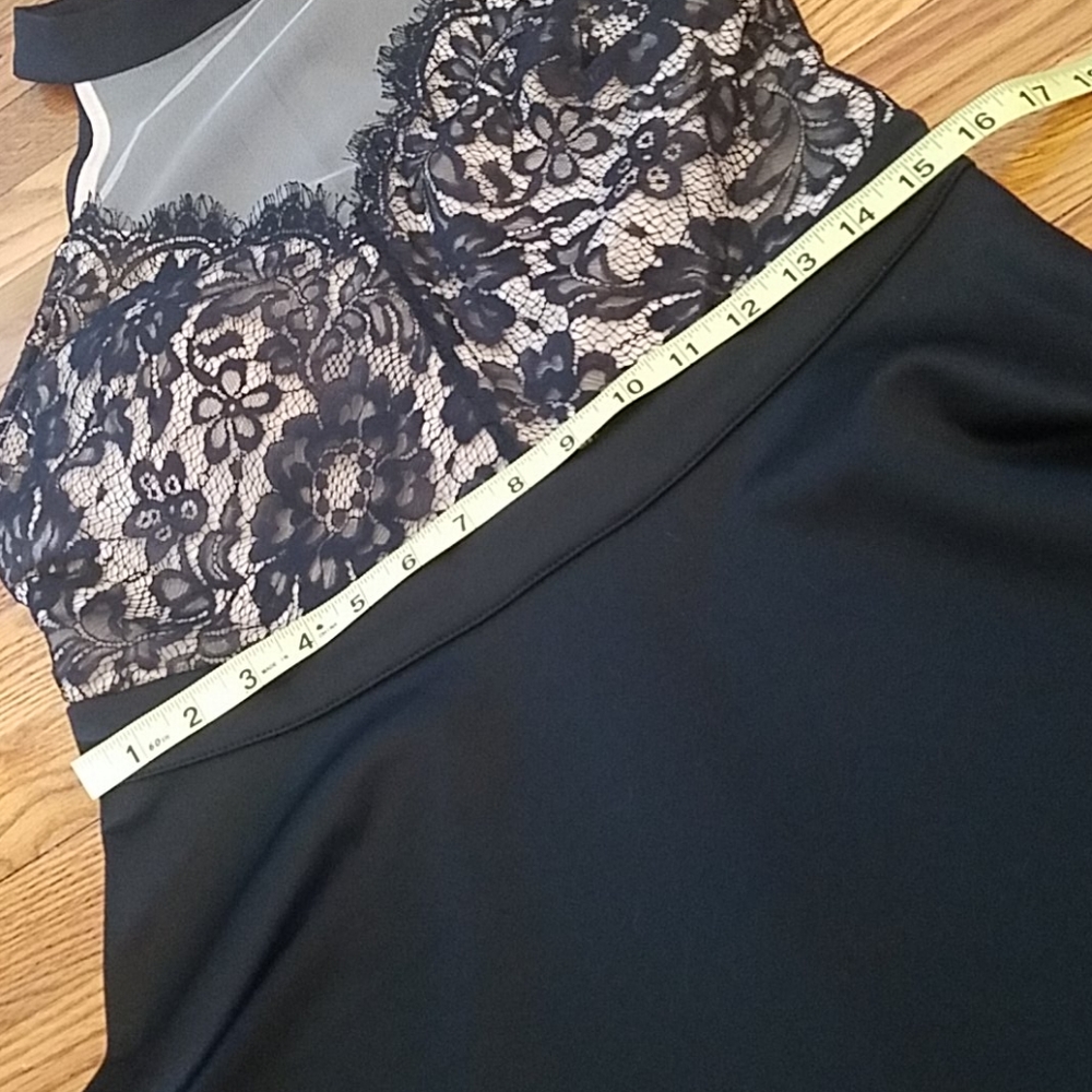 LACE TOP SLEEVELESS DRESS - Picture 4 of 7